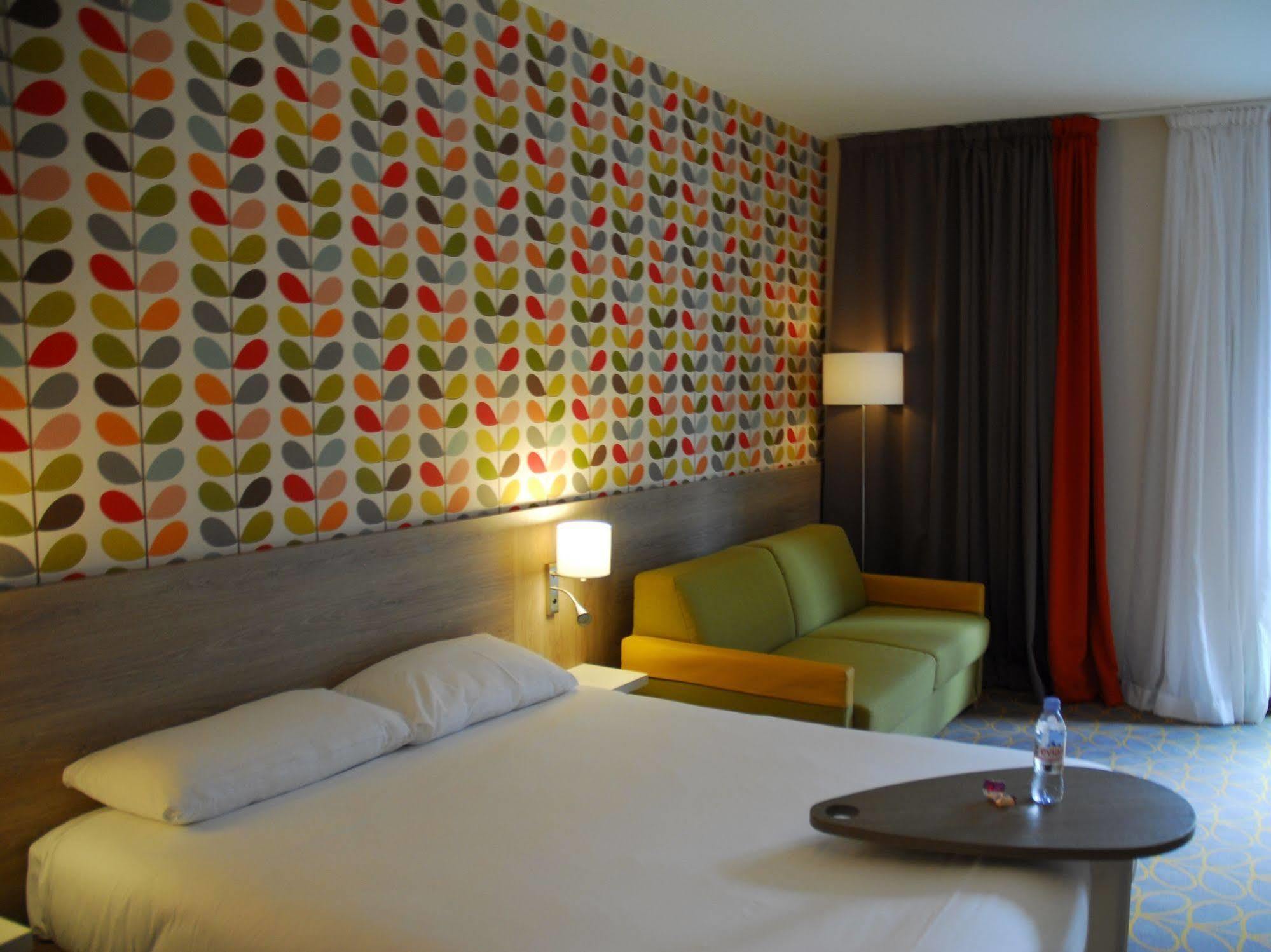 Hotel Ibis Styles Chaumont Centre Gare Zewnętrze zdjęcie